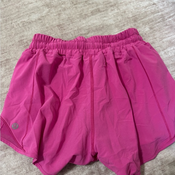 Lululemon sonic pink hotty hot shorts 4” size 4 liner is cut out - Picture 5 of 7